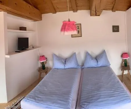 Hotel Haus Am Waldrand Flims
