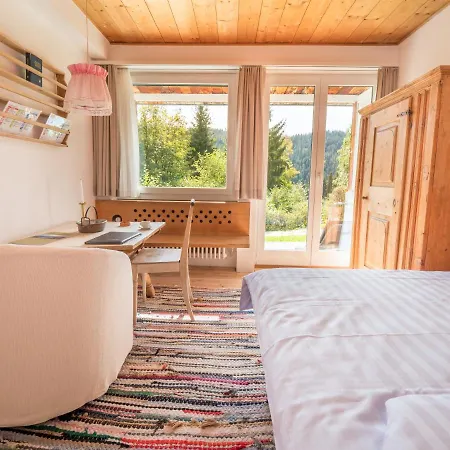 Hotel Haus Am Waldrand 3* Flims