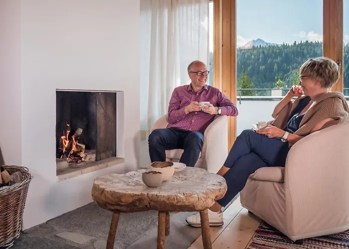 Apart Otel Haus Am Waldrand Flims