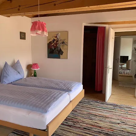 Aparthotel Haus Am Waldrand Flims