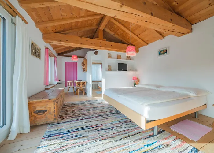 Ξενοδοχείο με διαμερίσματα Haus Am Waldrand 3*