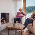 Apartmanhotel Haus Am Waldrand Flims