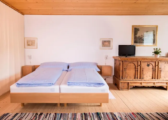 Hotel Haus Am Waldrand 3* Flims